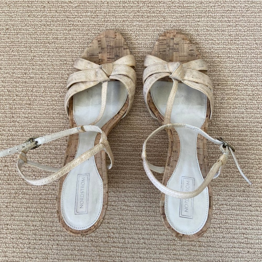 Nordstrom Women's Fabric Sandals - Picture 3 of 6